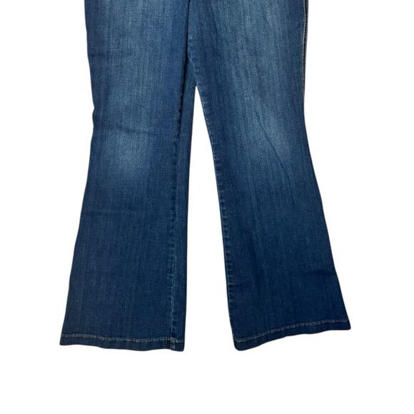 SPANX Everywear Flare Jeans Pull On High Rise Stretch Denim XL 14 Petite - Picture 3 of 7